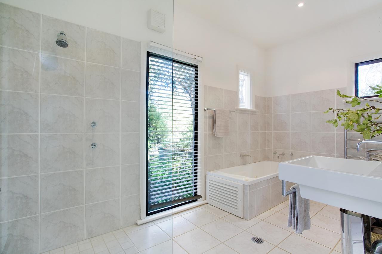 White Cottage وينتورث فولز المظهر الخارجي الصورة